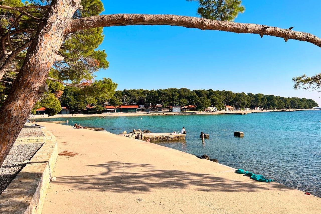 Mobile Home Saky, Biograd Na Moru Luaran gambar