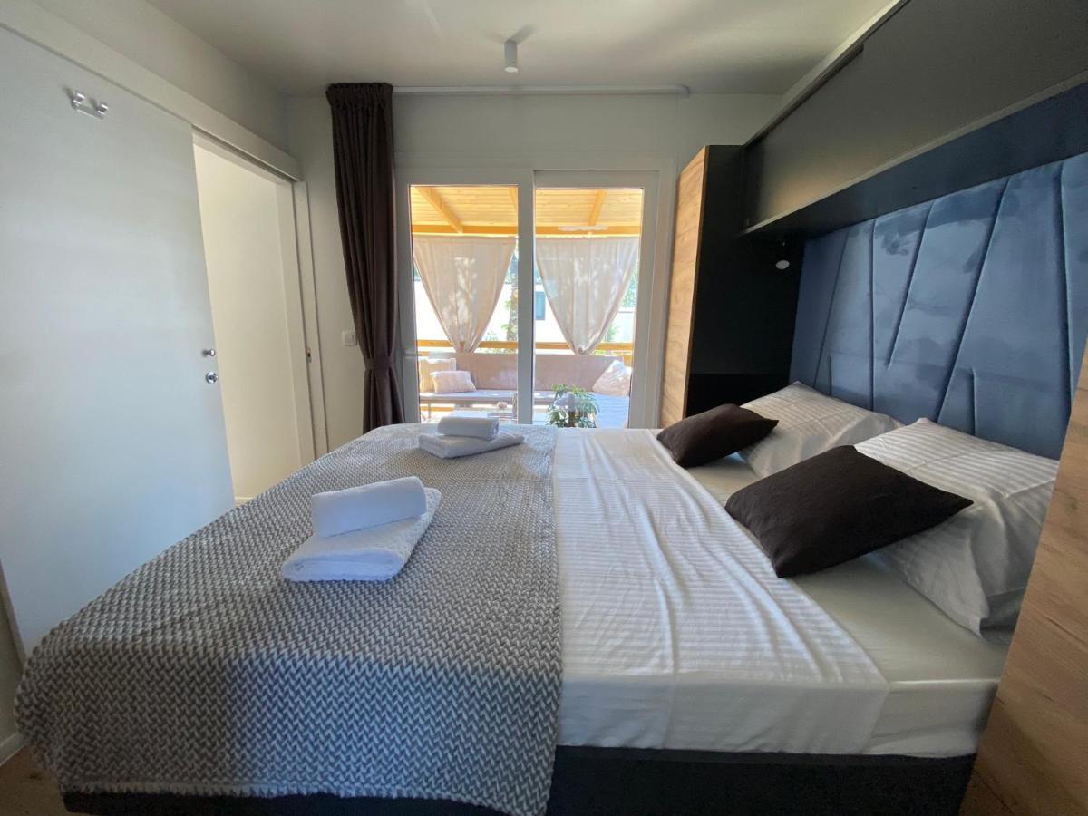 Mobile Home Saky, Biograd Na Moru Luaran gambar