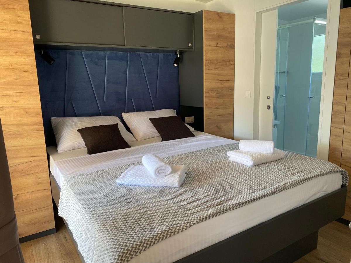 Mobile Home Saky, Biograd Na Moru Luaran gambar