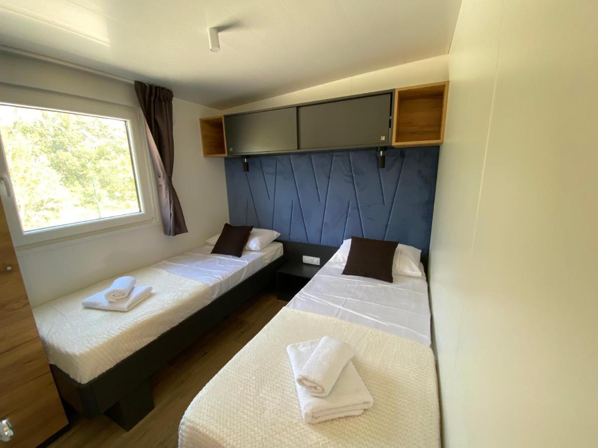 Mobile Home Saky, Biograd Na Moru Luaran gambar